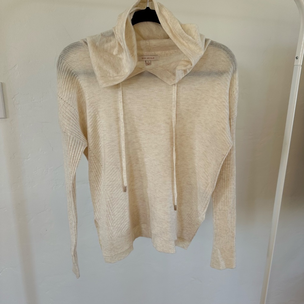 SKIES ARE BLUE LIGHTWEIGHT CREAM KNIT PULLOVER